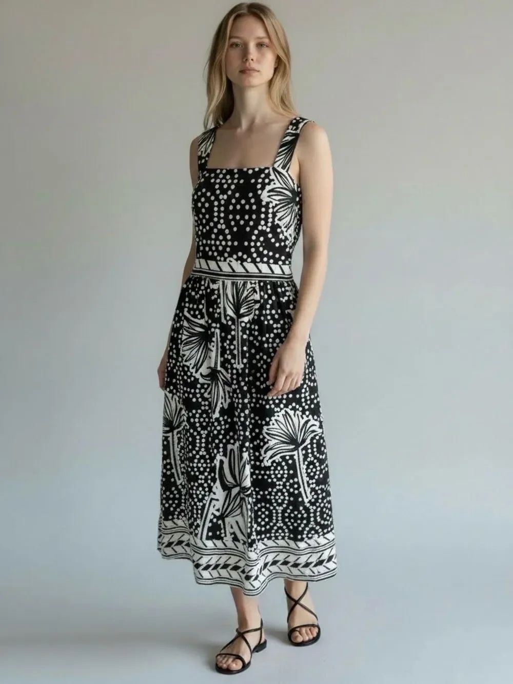 Band Of The Free Black and White Printed Dress. Size Small